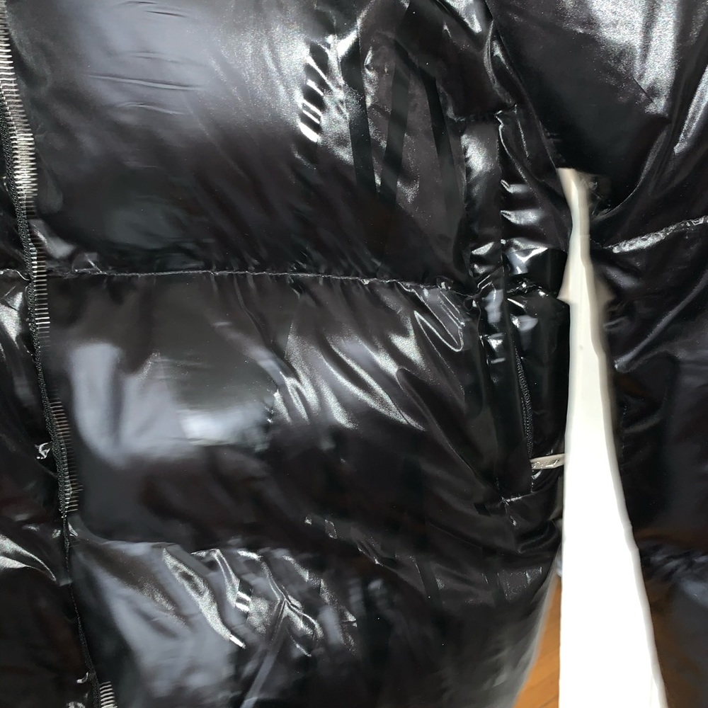 Moncler limited edition down jacket - Picture 3 of 8